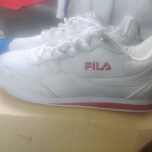 Fila women's athletic shoes